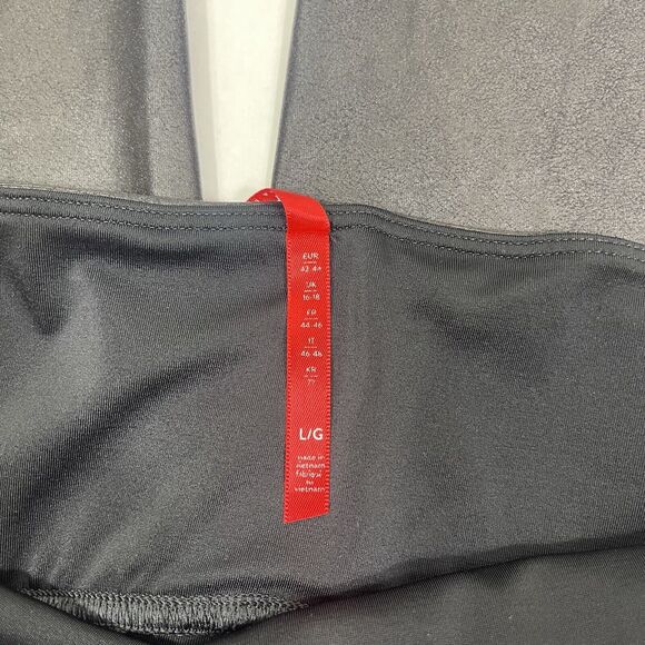 Spanx By Sara Blakely Faux Leather Slim Nylon Leggings Women’s Size L Shapewear - Picture 8 of 12